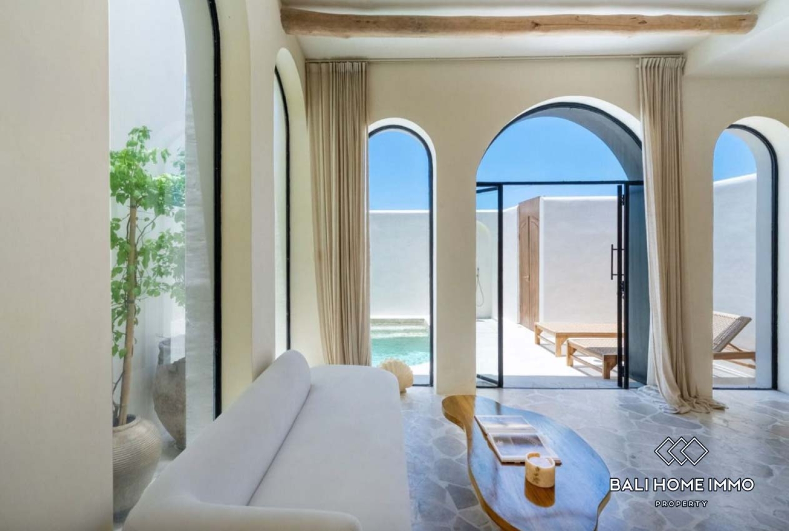 Brand New 2 Bedroom Villa for Rent in Seseh Beachside — image 1