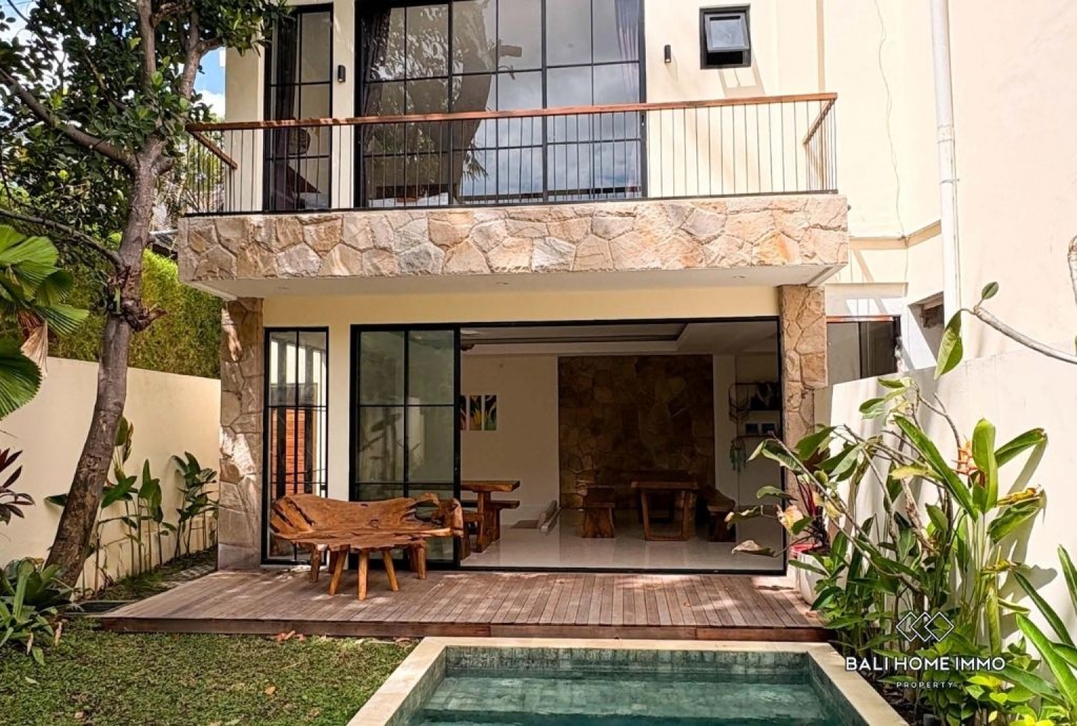 Brand New 2 Bedroom Villa for Yearly Rental in Bali Umalas — image 1