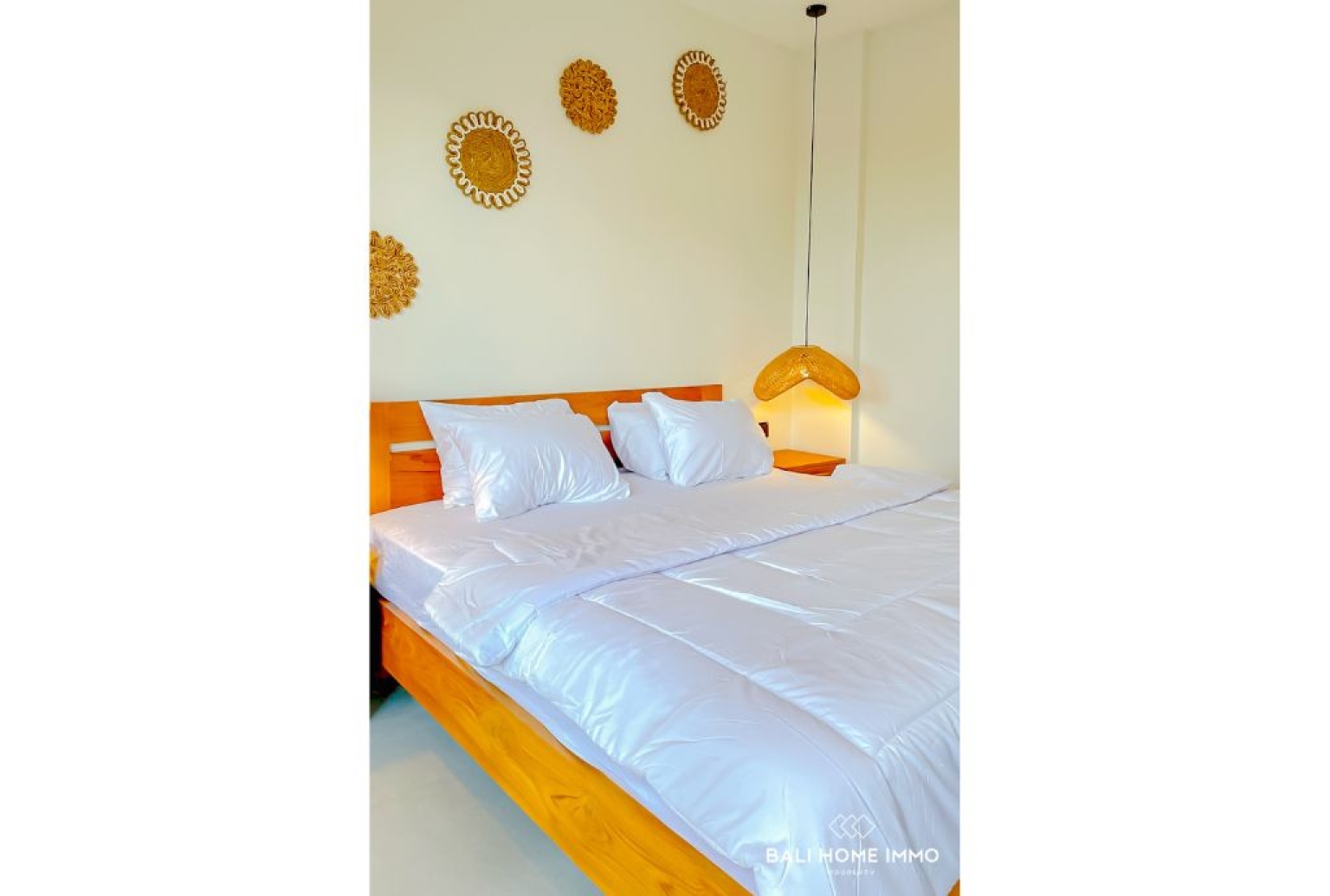 BRAND NEW 2 BEDROOM VILLA WITH HOT TUB FOR RENT IN UNGASAN — image 8