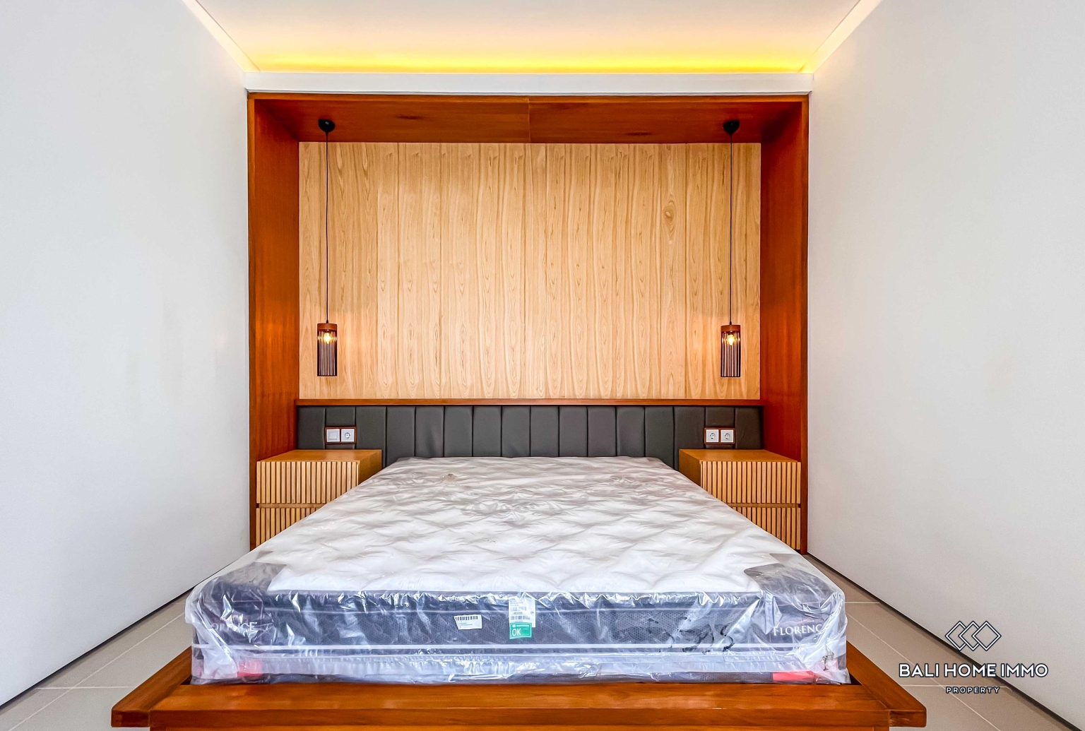 BRAND NEW 2 BEDROOMS VILLA FOR YEARLY & MONTHLY RENTAL IN BALI - UNGASAN — image 9