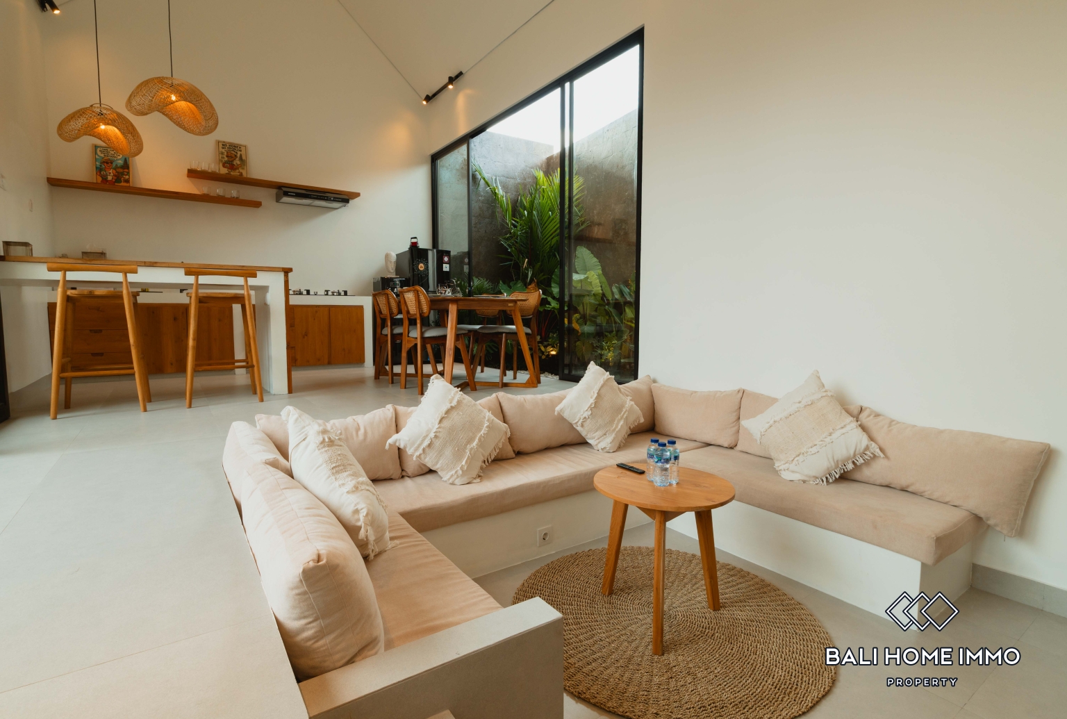 Brand New 3 Bedroom Family Villa For Rent In Canggu Residential Side — image 4