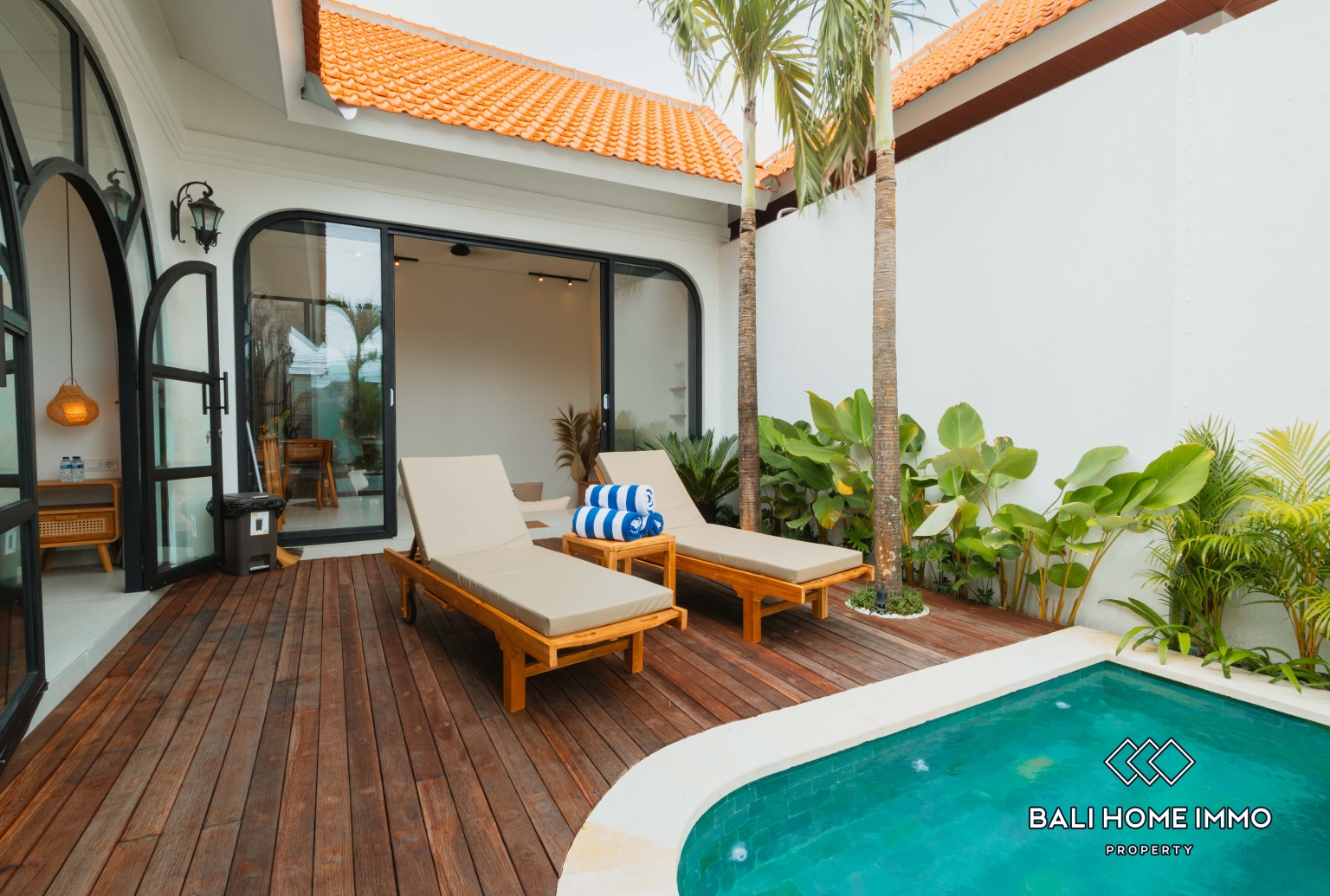 Brand New 3 Bedroom Family Villa For Rent In Canggu Residential Side — image 1