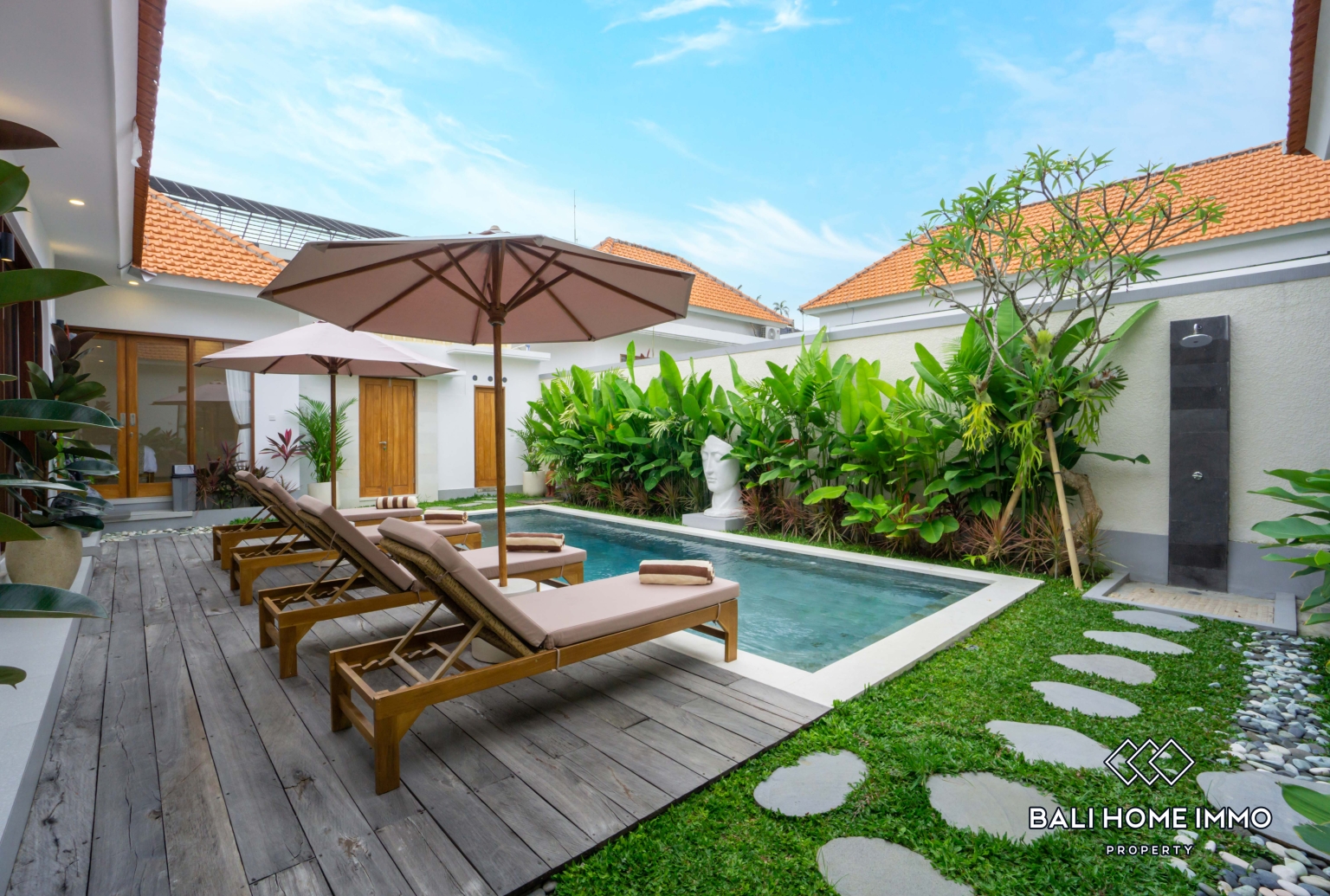 Brand New 3 Bedroom Family Villa for Rent in Umalas — image 13
