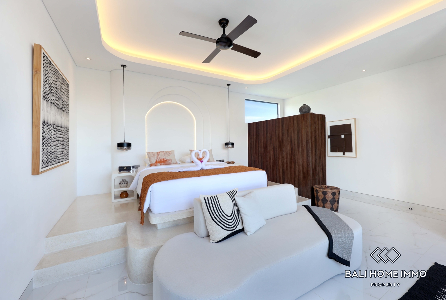 Brand New 3 Bedroom Modern Family Villa for Rent in Canggu Residential Side — image 12