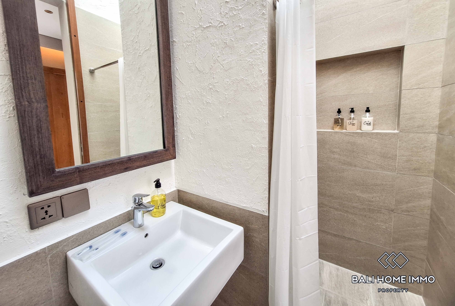 Brand New 3 Bedroom Villa for Rent in Umalas — image 15