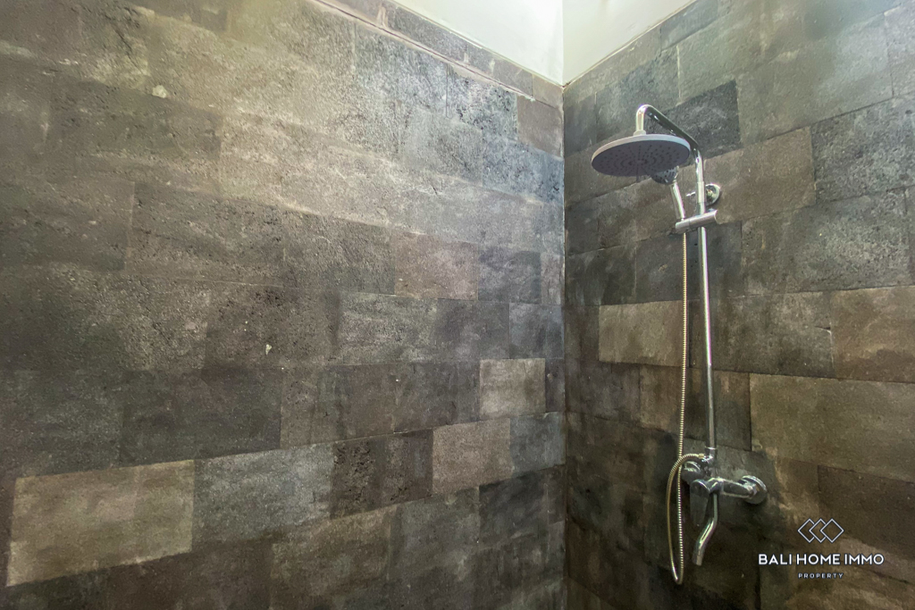BRAND NEW 3 BEDROOM VILLA FOR YEARLY RENTAL IN PERERENAN TUMBAKBAYUH BALI — image 9