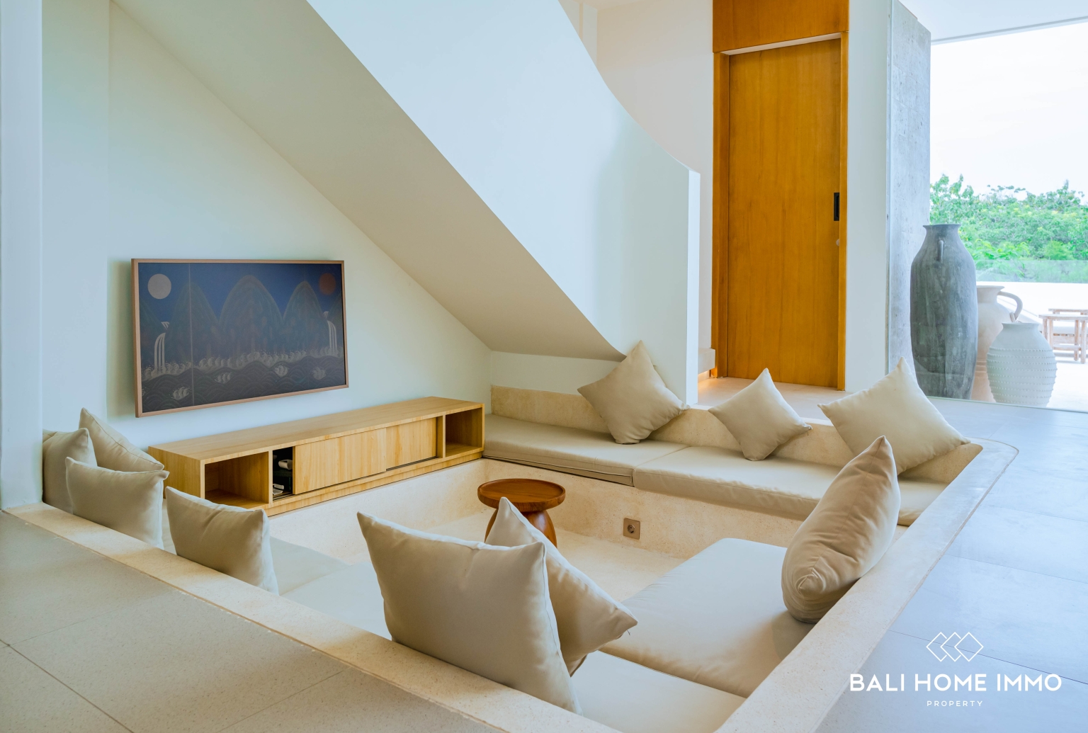 BRAND NEW 3 BEDROOMS VILLA FOR MONTHLY RENTAL IN BALI - PANDAWA — image 6