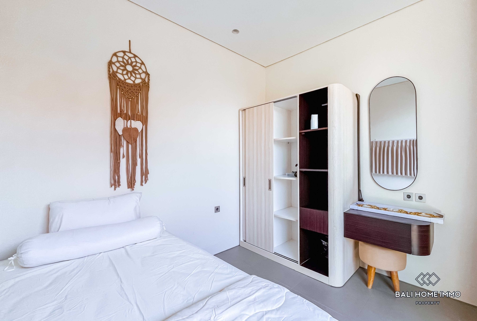 BRAND NEW 3 BEDROOMS VILLA FOR YEARLY AND MONTHLY RENTAL IN BALI - PANDAWA — image 12