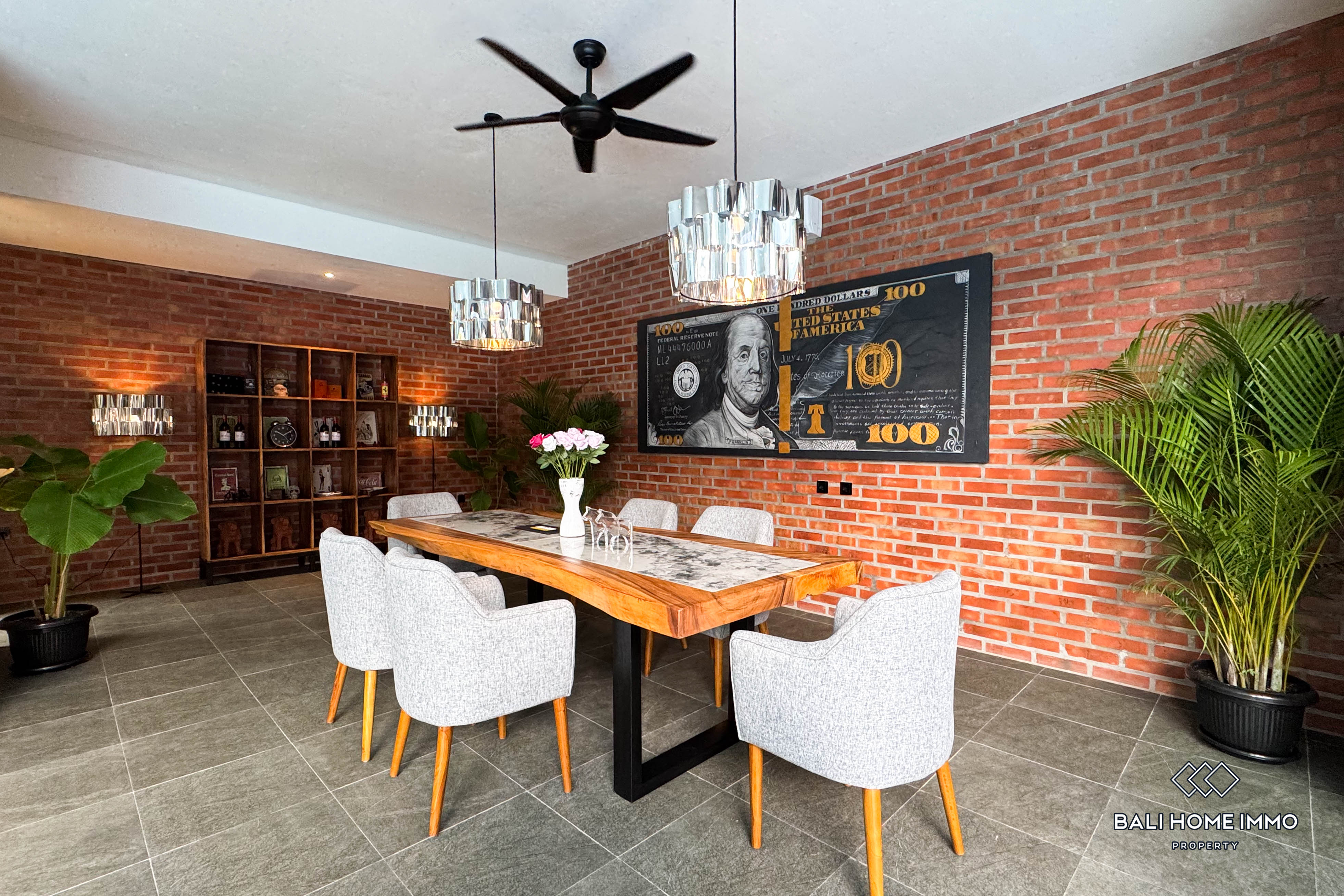 Brand New 4 Bedroom Villa for Rent in Kerobokan — image 16