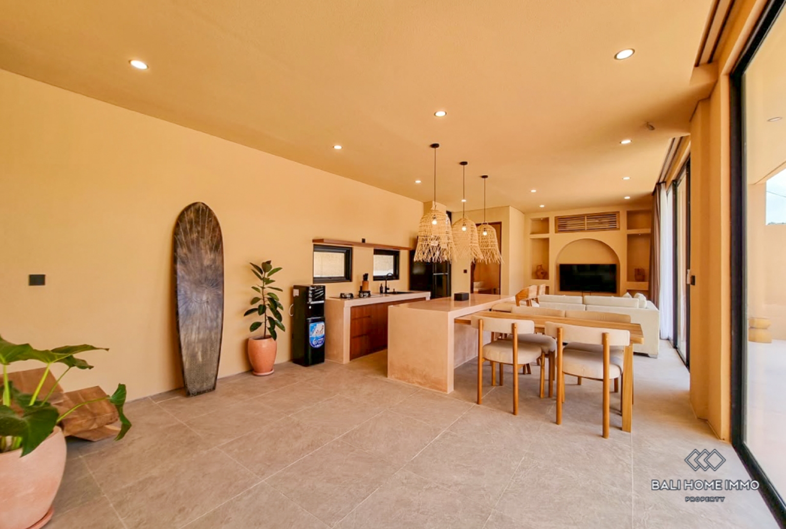 Brand New Modern 2 Bedroom Villa for Yearly Rental in Bali Tumbak Bayuh — image 9