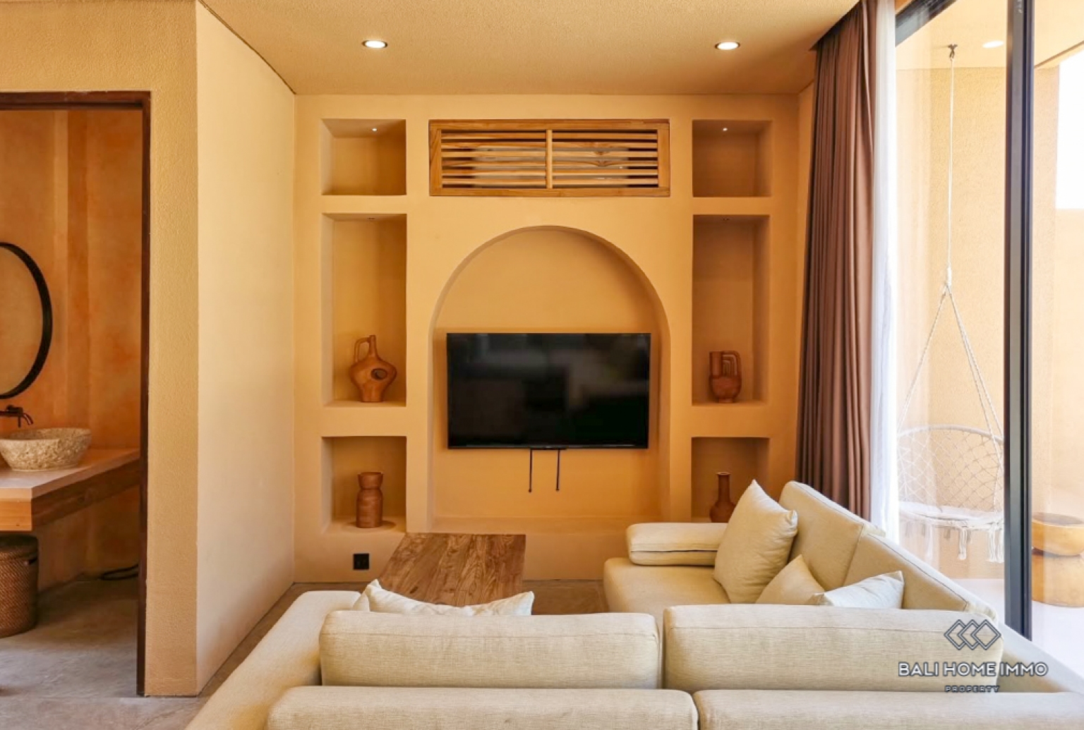 Brand New Modern 2 Bedroom Villa for Yearly Rental in Bali Tumbak Bayuh — image 4
