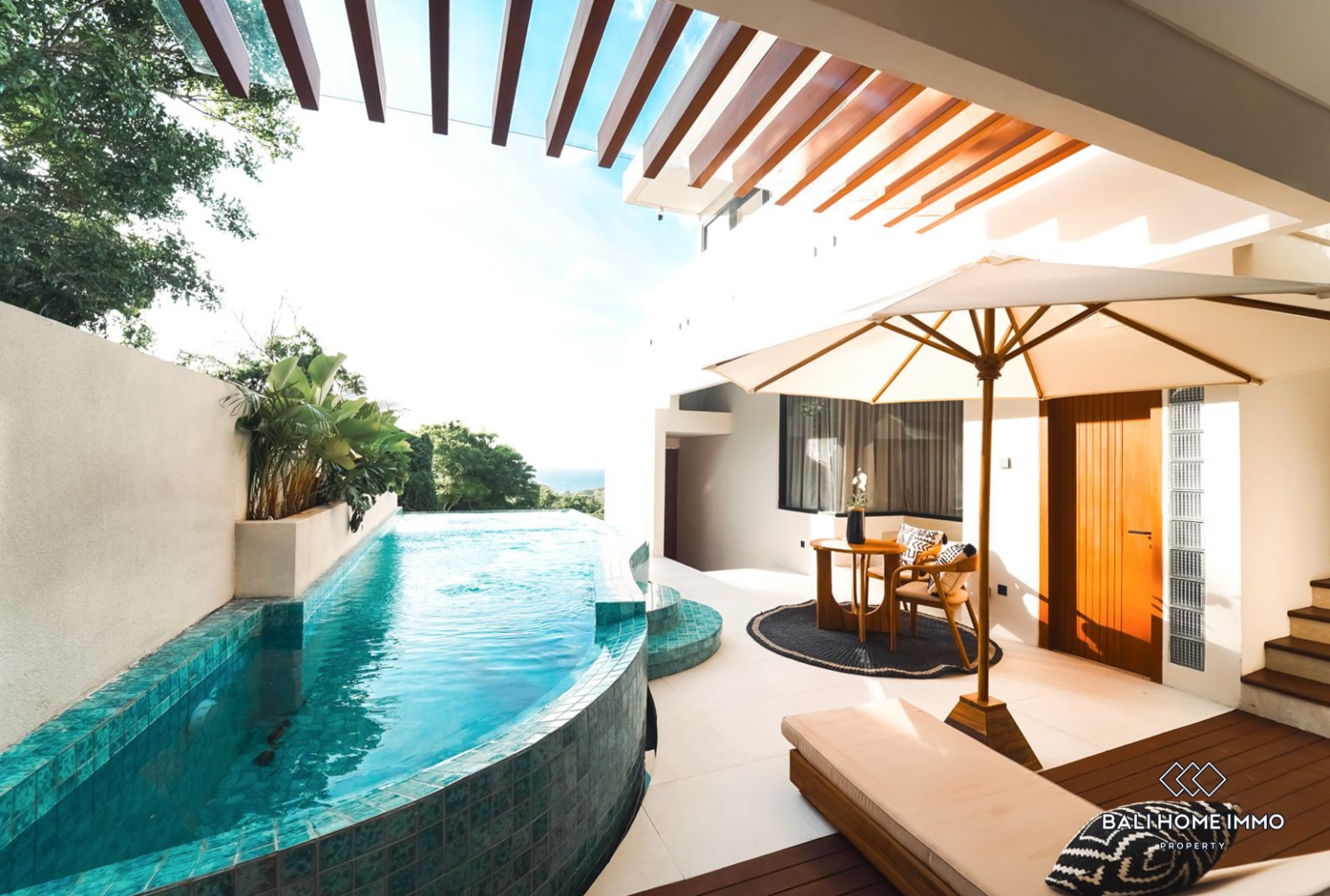 BRAND NEW WITH OCEAN VIEW 2 BEDROOMS VILLA MONTHLY RENTAL IN BALI - ULUWATU