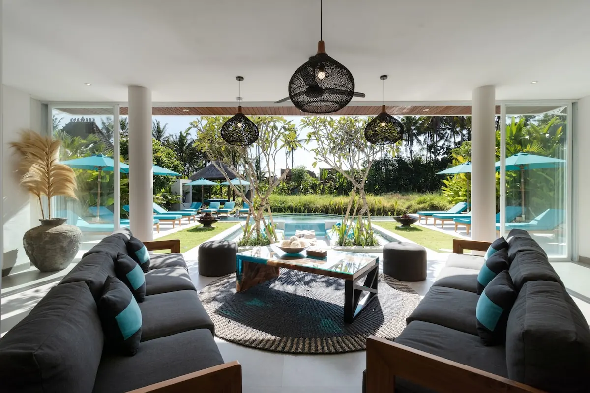 6 BR Modern Pool Retreat Ubud — 6BR Villa Rental in Ubud — image 1