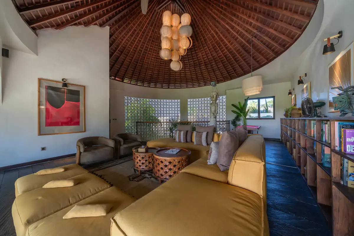 6 BR Private Pool Villa Canggu — 6BR Villa Rental in Canggu — image 2