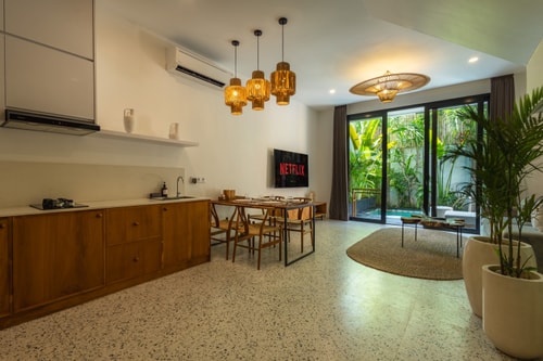 2BR Batu Belig Beach Villa | Serene Pool in Canggu, Bali — image 18