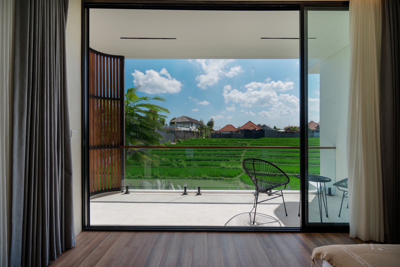 3BR New Paddy View Luxury Villa - Near Beach in Canggu, Bali — image 15