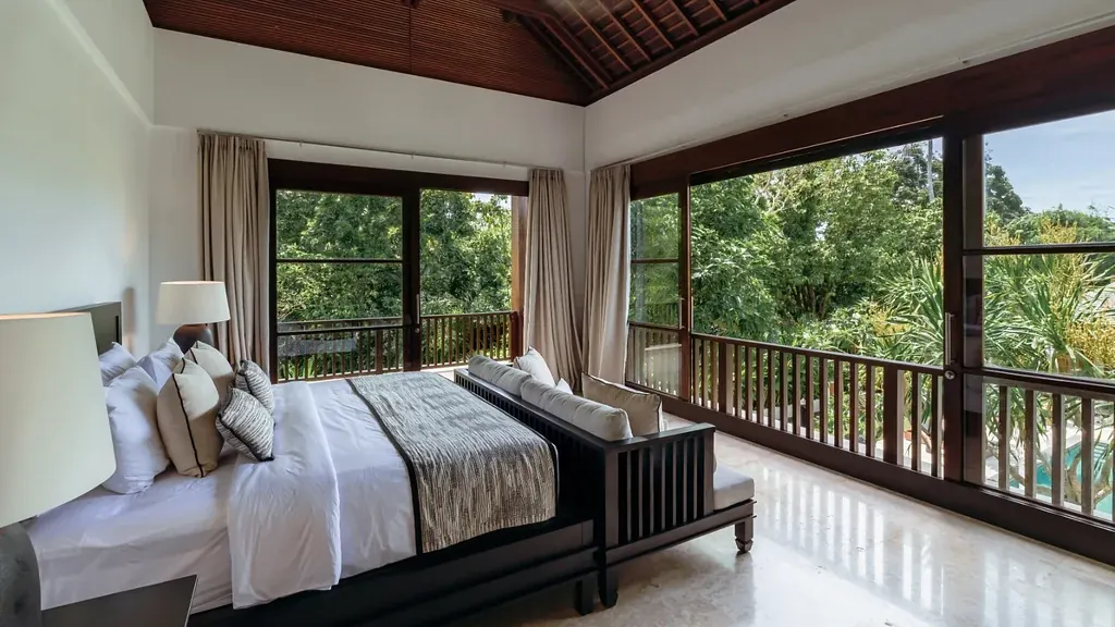 3 BR Private Villa Seminyak — 3BR Villa Rental in Seminyak — image 7