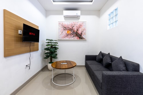 1BR Luxe Canggu Apart | Jalan Kaki ke Butterman & Pantai - Canggu, Bali — image 4
