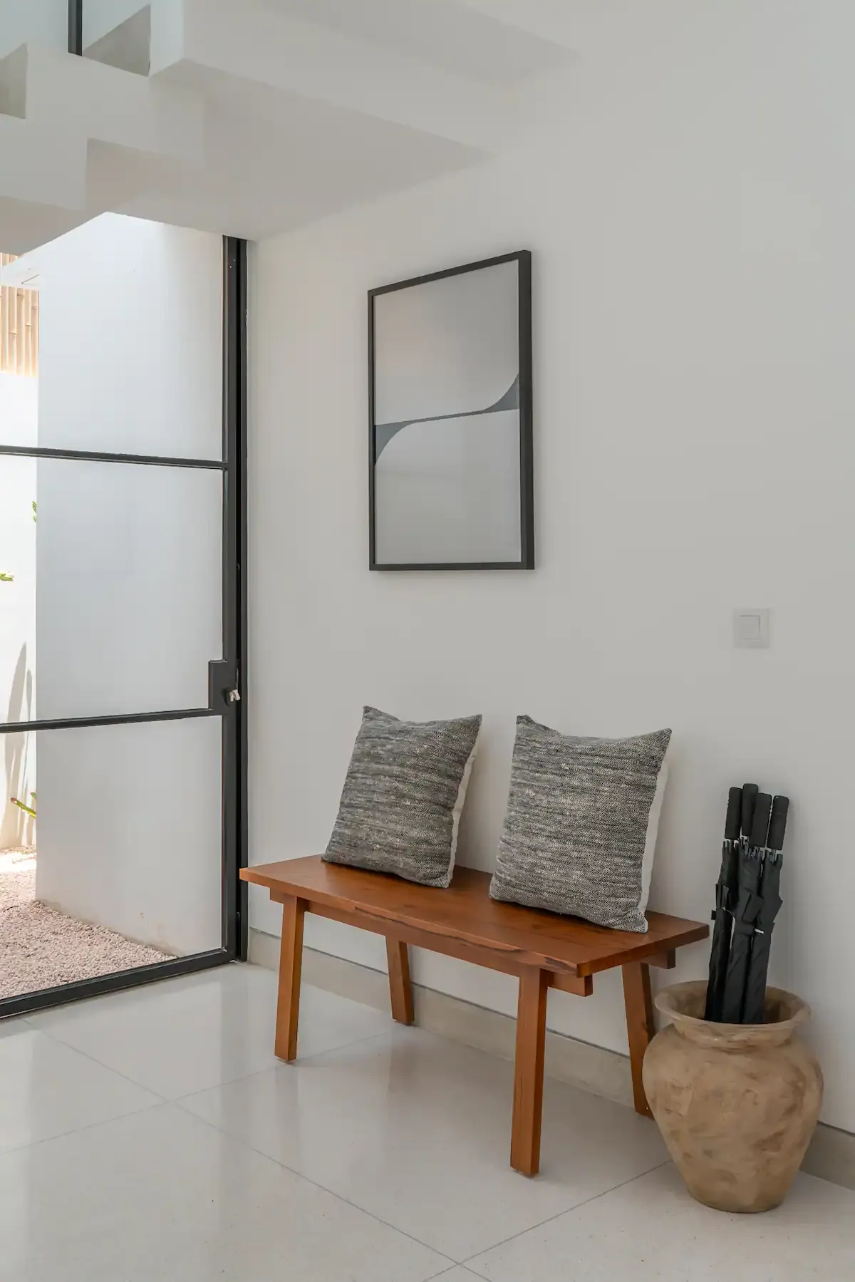 4 BR Modern Fully Staffed Villa Canggu — 4BR Villa Rental in Canggu — image 13