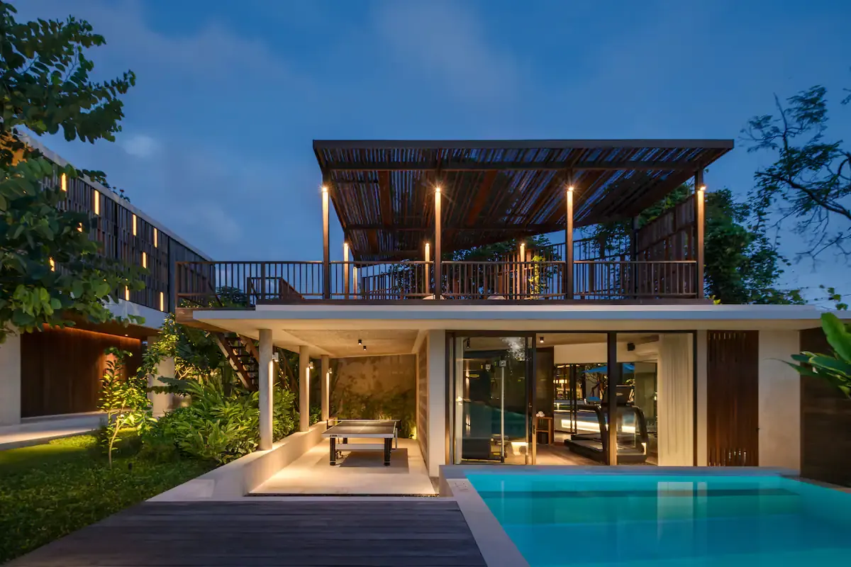 6 BR Walk-to-Beach Modern Villa Canggu — 6BR Villa Rental in Canggu