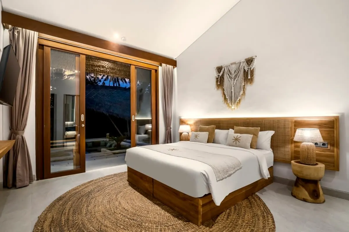 6 BR Thatched Tropical-Modern Villa Ubud — 6BR Villa Rental in Ubud — image 17
