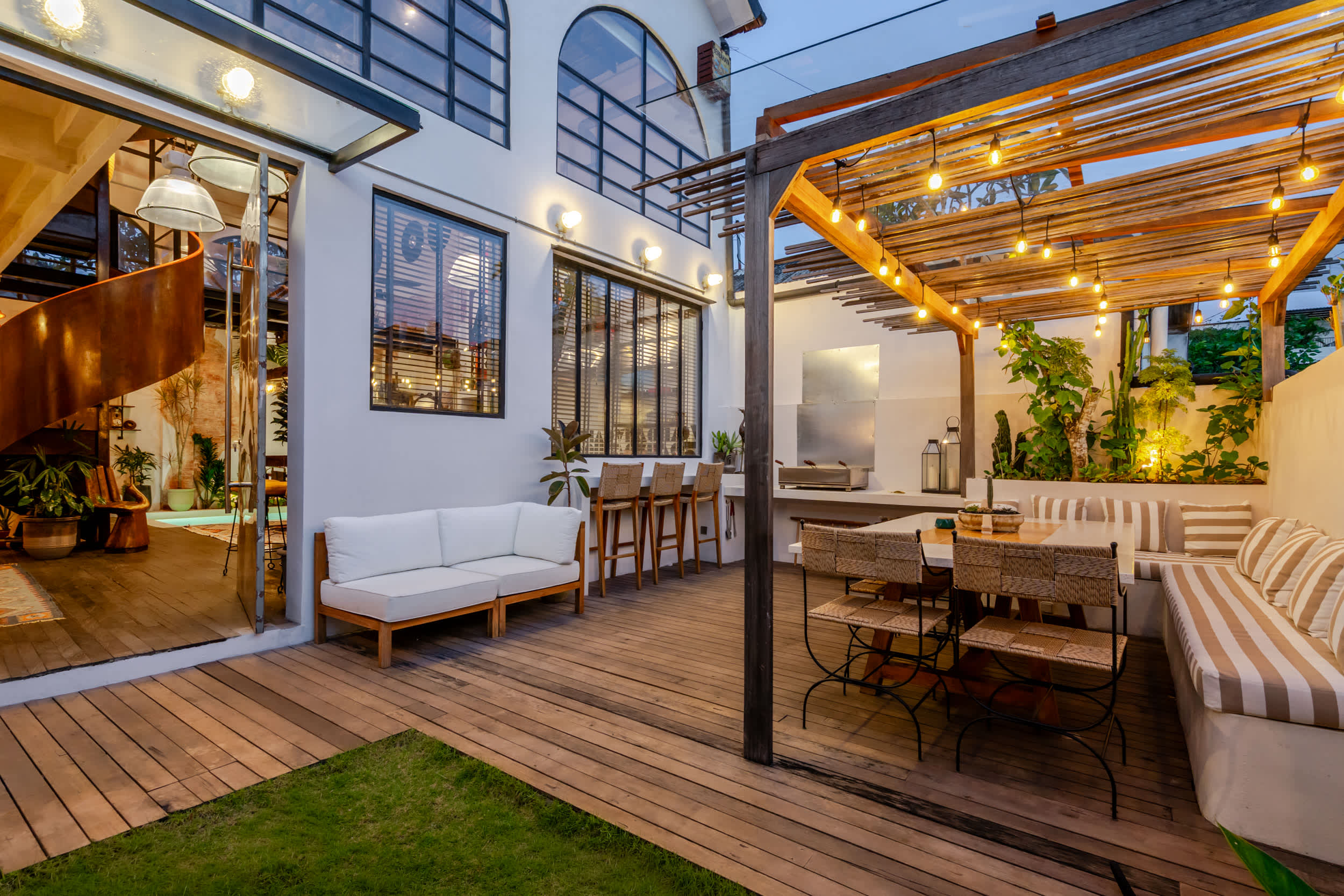 Villa Sol y Sonido in Canggu — image 2