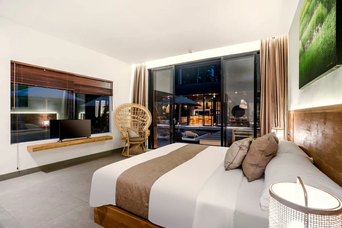5 BR Tropical-Modern Jungle-View Villa Ubud — 5BR Villa Rental in Ubud — image 13
