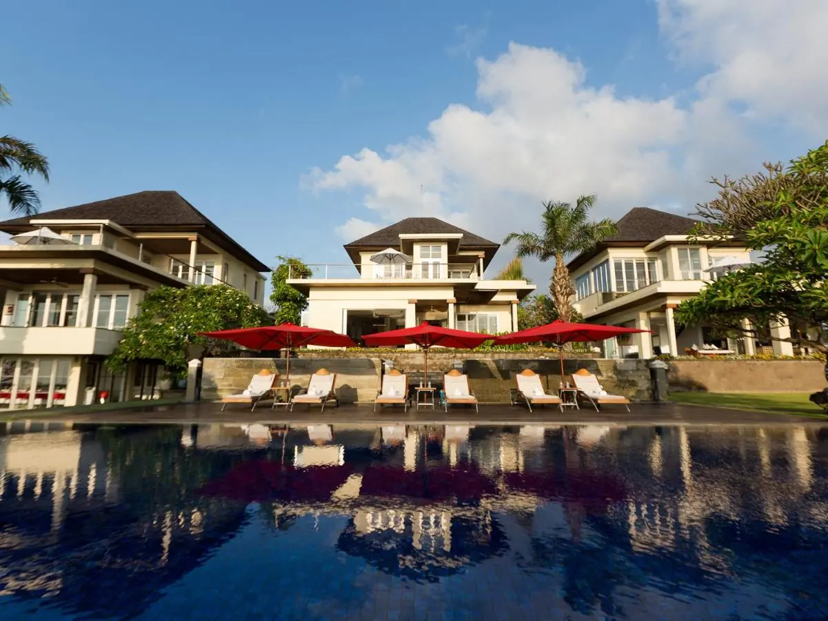 6 BR Ocean-View Garden Villa Sanur — 6BR Villa Rental in Sanur — image 1
