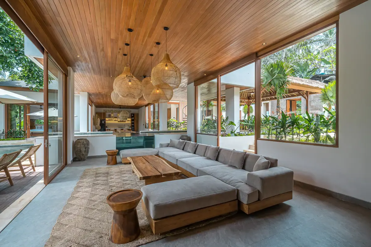 12 BR Cinema Pool Estate Ubud — 12BR Estate Rental in Ubud — image 11