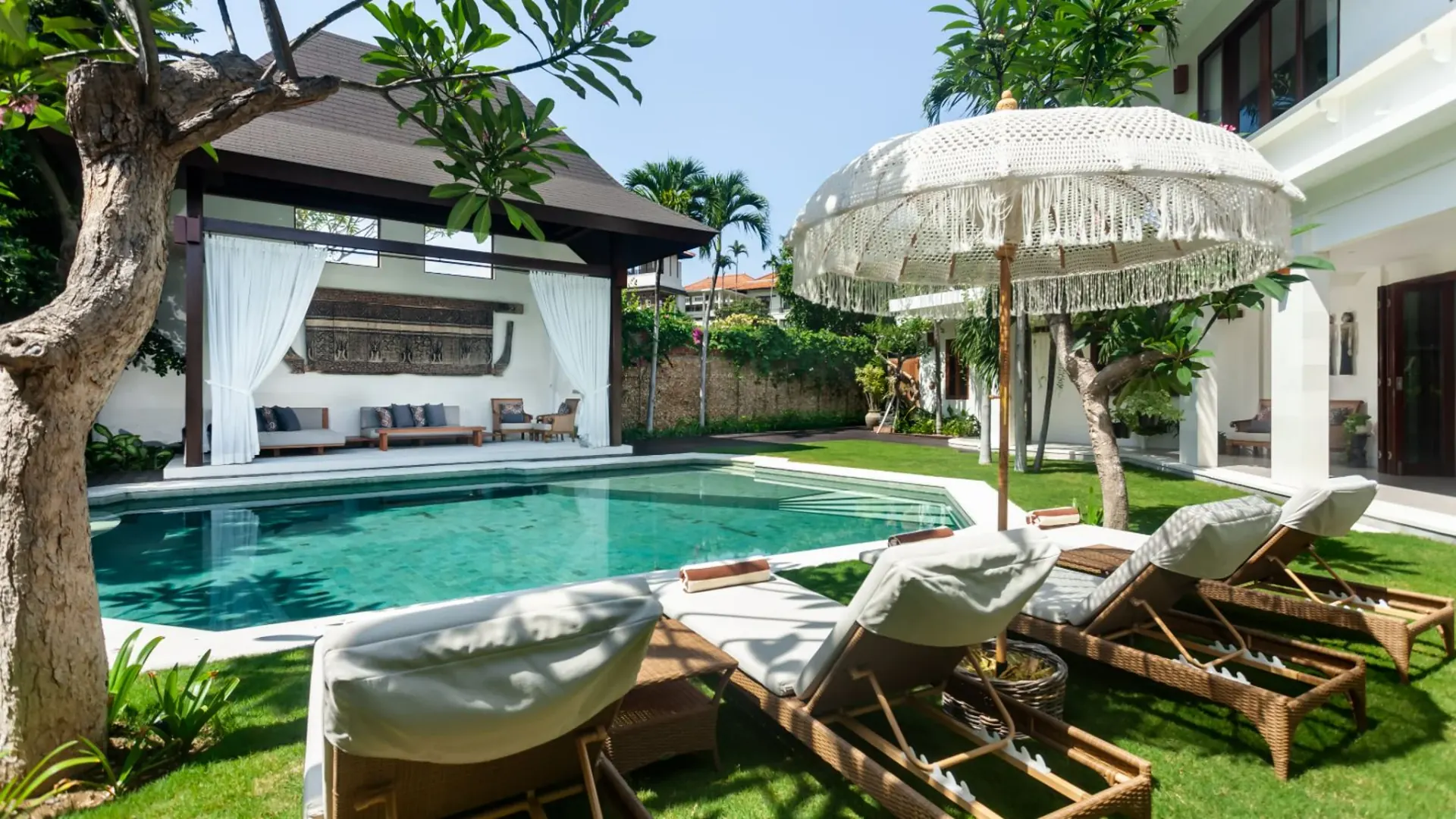 6 BR Balinese Garden Villa Seminyak — 6BR Villa Rental in Seminyak