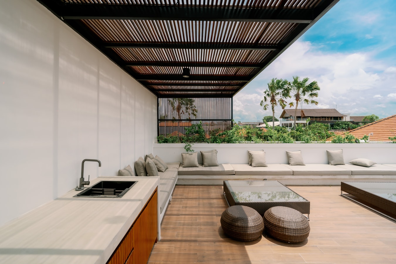 4BR Canggu Retreat Villa – Sunbed Rooftop & Pool in Canggu, Bali — image 7