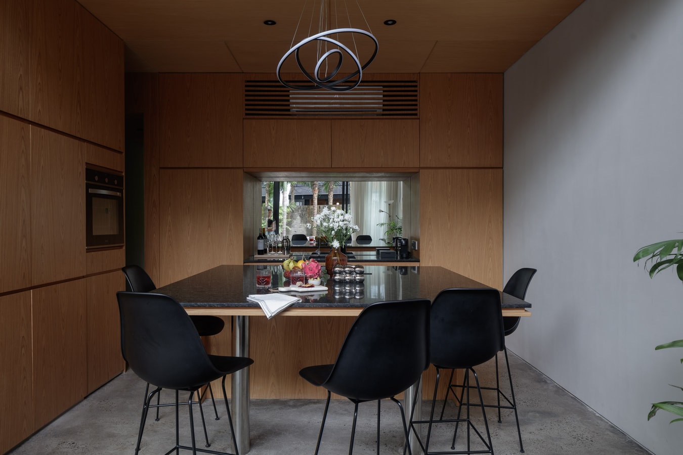 OXO Berawa | Stylish 2BR Pool Townhouse in Canggu in Canggu, Bali — image 5