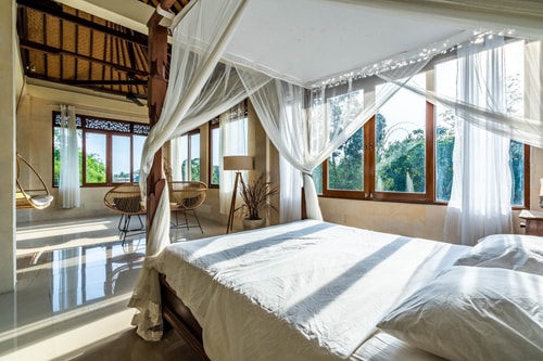 1BR Loft Central Ubud yang Modern | 3 menit ke Alchemy - Ubud, Bali — image 2