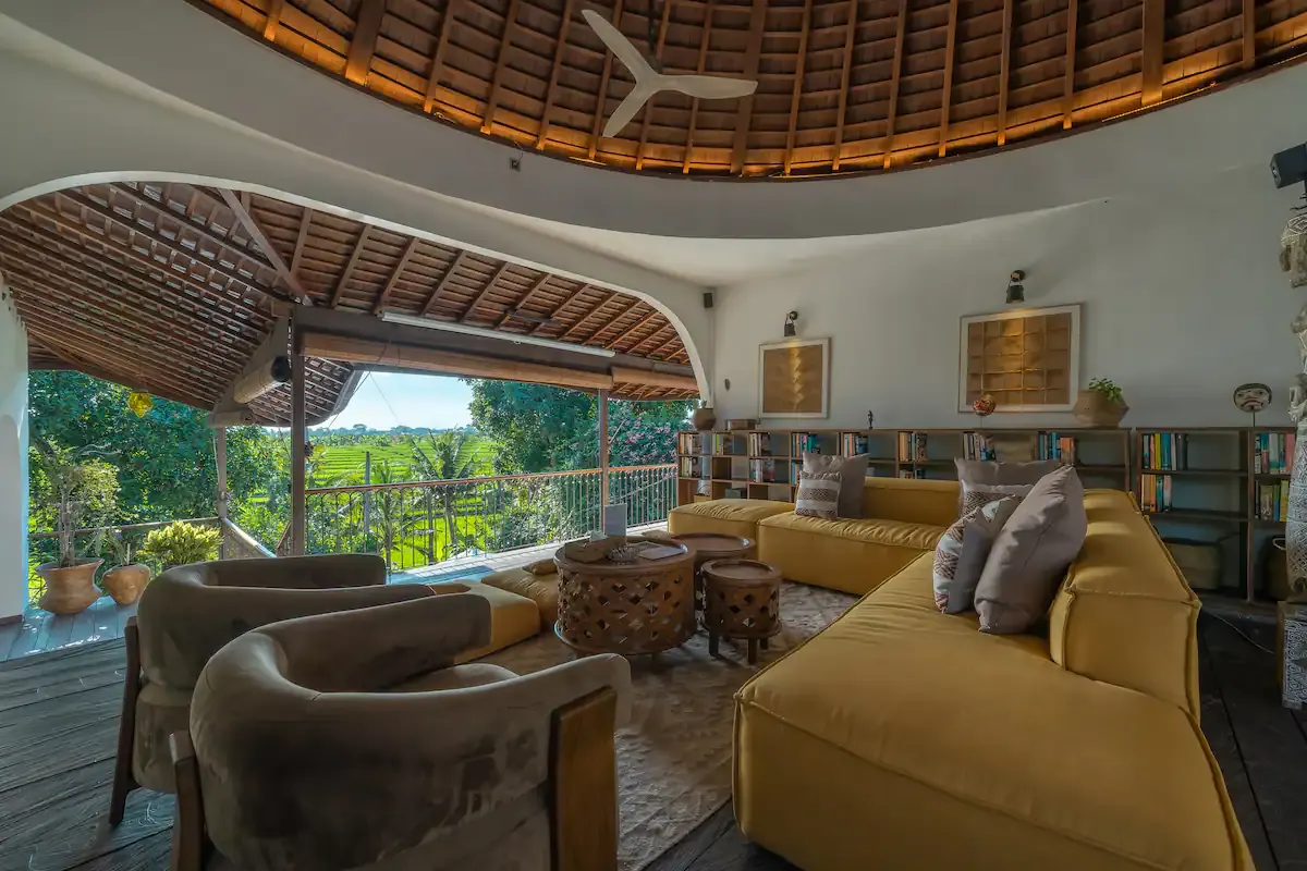 6 BR Tropical Garden Family Villa Canggu — 6BR Villa Rental in Canggu — image 9
