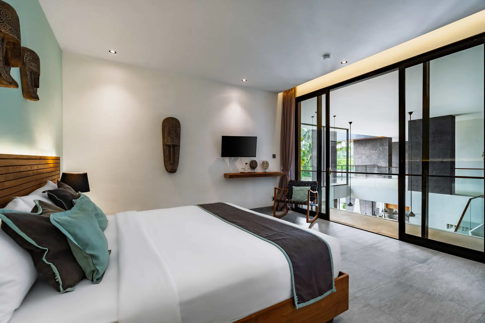 6 BR Jungle Contemporary Retreat Ubud — 6BR Villa Rental in Ubud — image 7