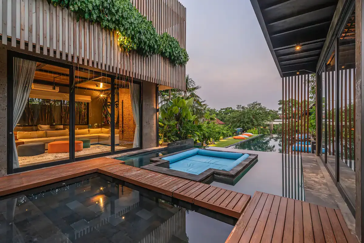 8 BR Wellness Walk-to-Beach Estate Canggu — 8BR Estate Rental in Pererenan — image 2