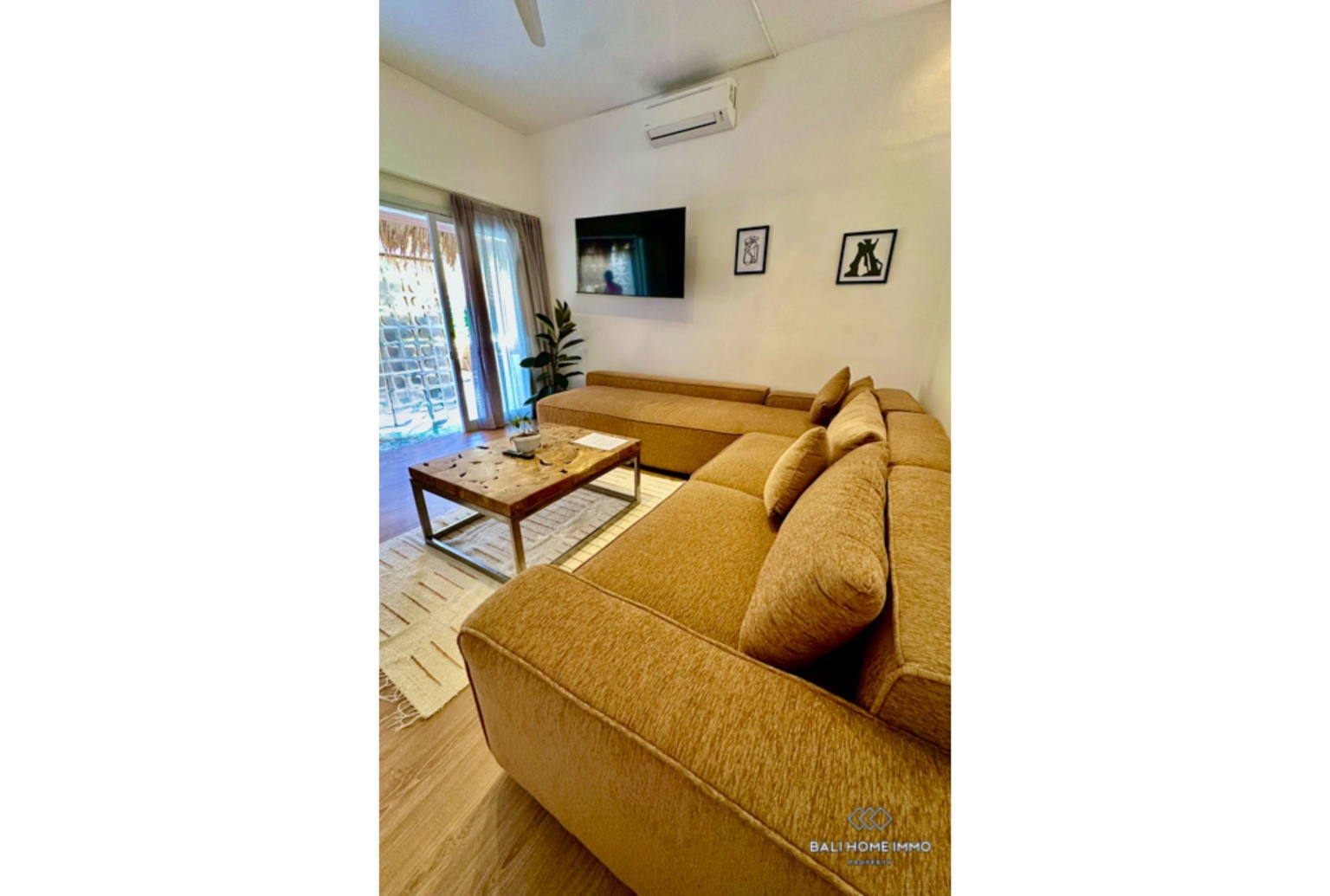 Charming 1 Bedroom Villa for Monthly Rental in Bali Seminyak Oberoi — image 1