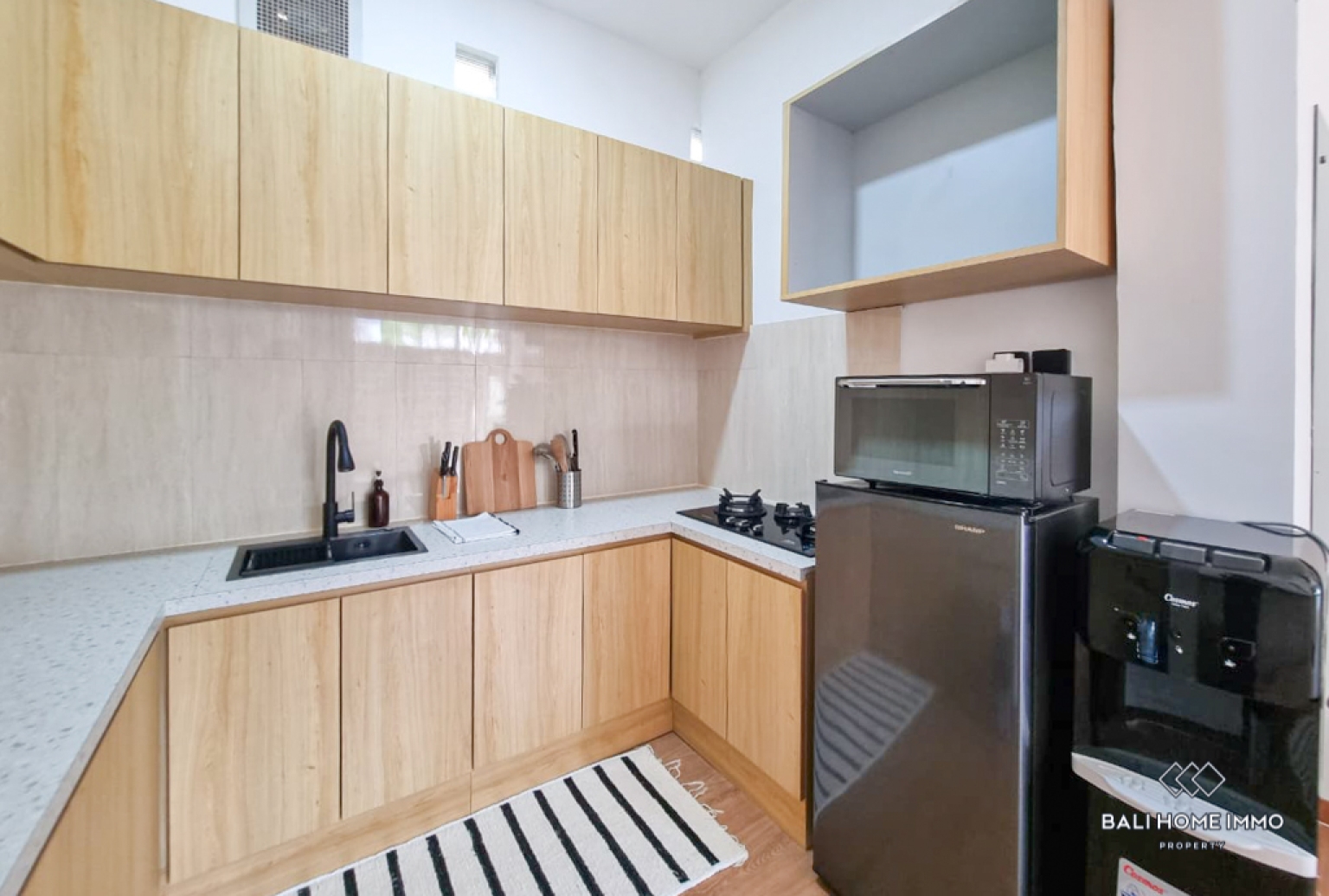 Charming 1 Bedroom Villa for Monthly Rental in Bali Seminyak Oberoi — image 7