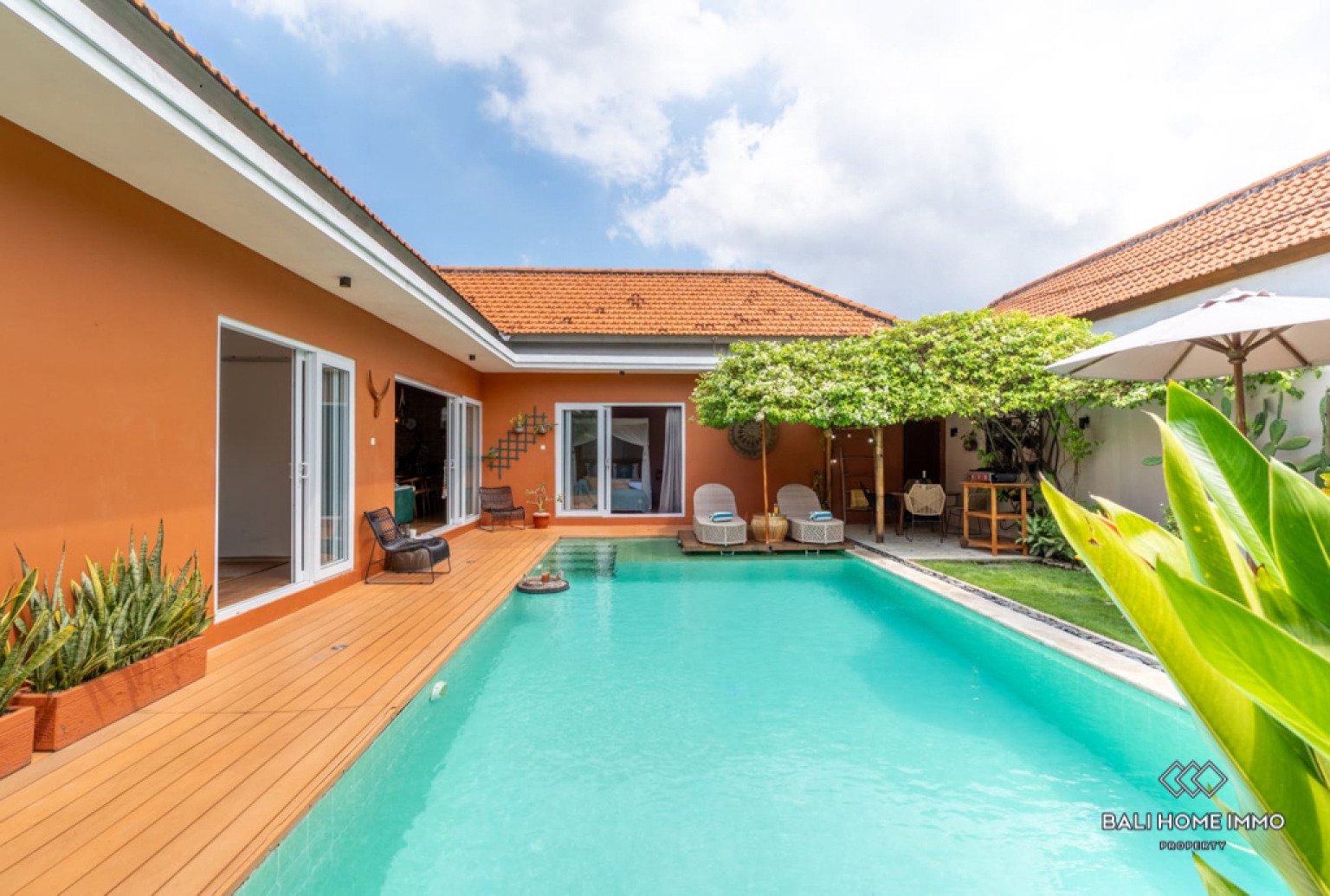 Charming 2 Bedroom Villa for Monthly Rental in Bali Seminyak