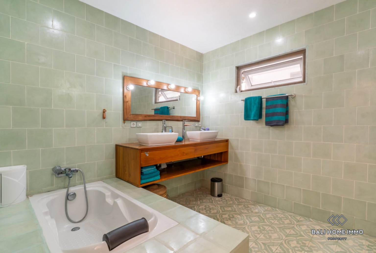 Charming 2 Bedroom Villa for Monthly Rental in Bali Seminyak — image 17