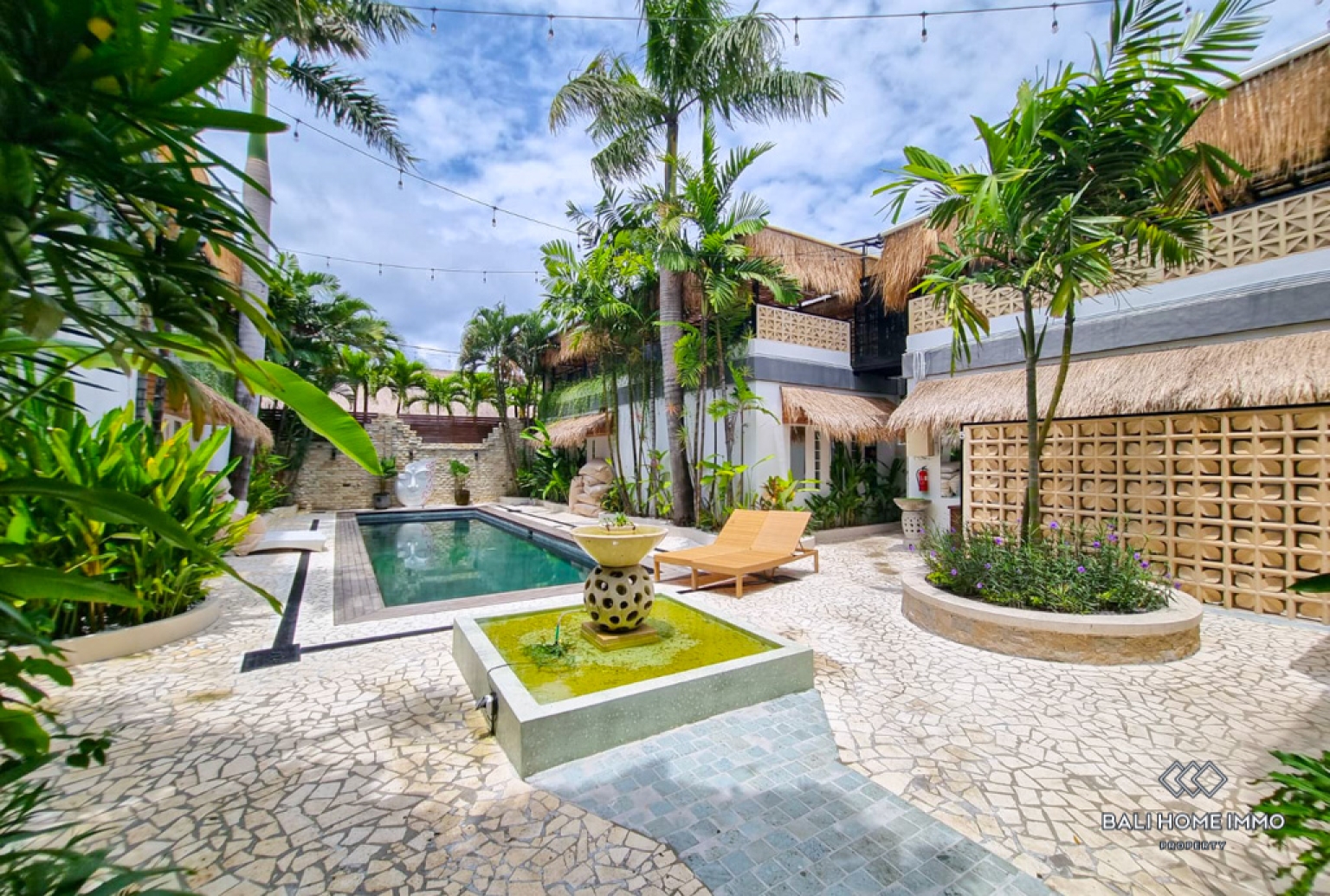 Charming 2 Bedroom Villa for Monthly Rental in Bali Seminyak Oberoi — image 17