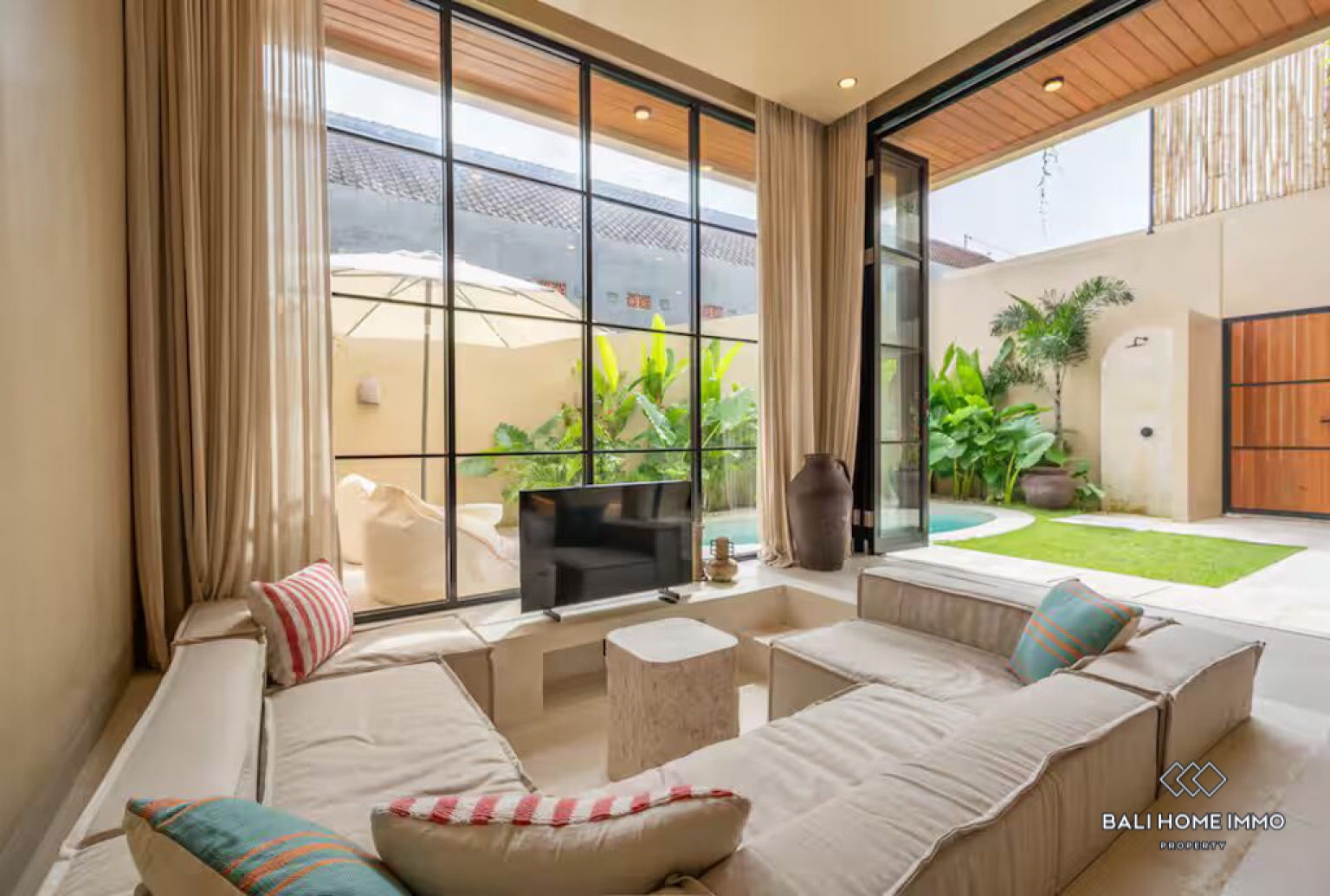 Charming 2 Bedroom Villa for Rental in Bali Pererenan North Side — image 4