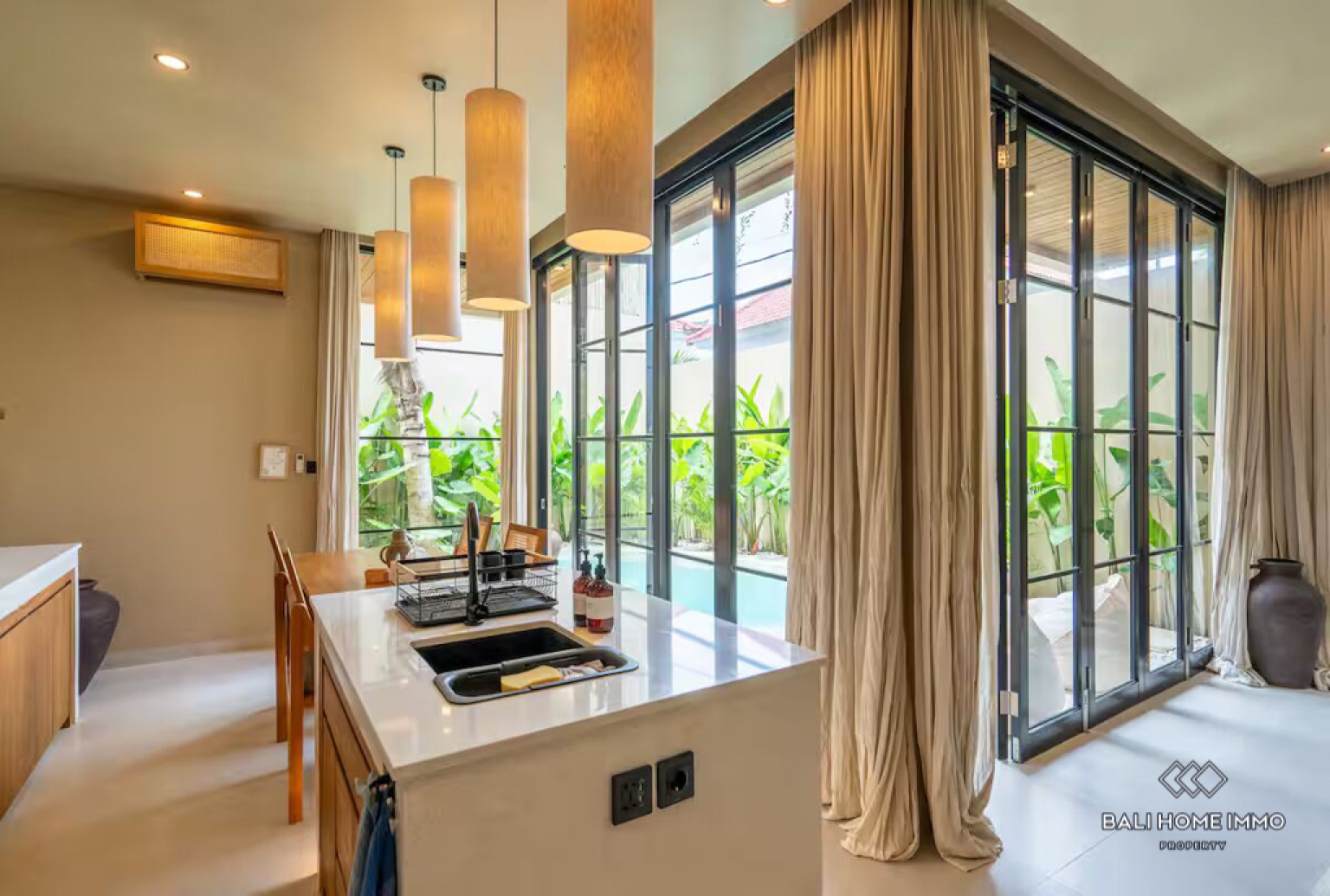 Charming 2 Bedroom Villa for Rental in Bali Pererenan North Side — image 7