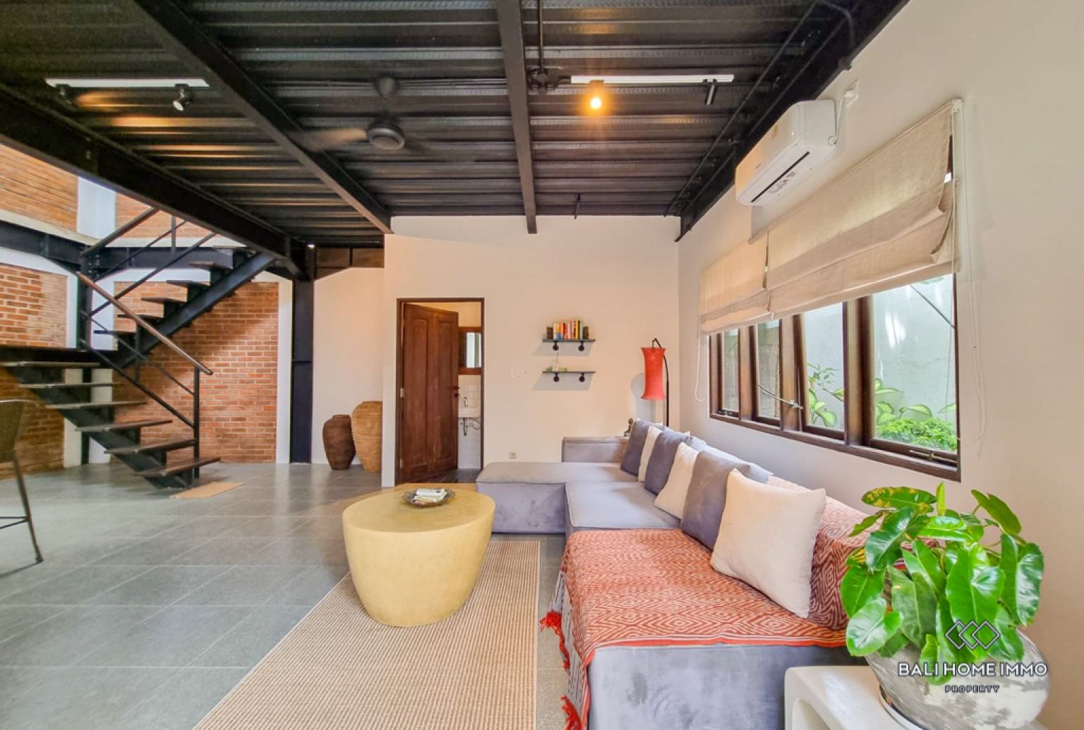Charming 2 Bedroom Villa for Yearly Rental in Bali Umalas — image 3
