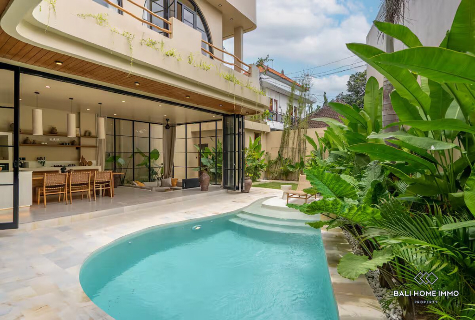 Charming 3 Bedroom Villa for Rental in Bali Pererenan North Side — image 1