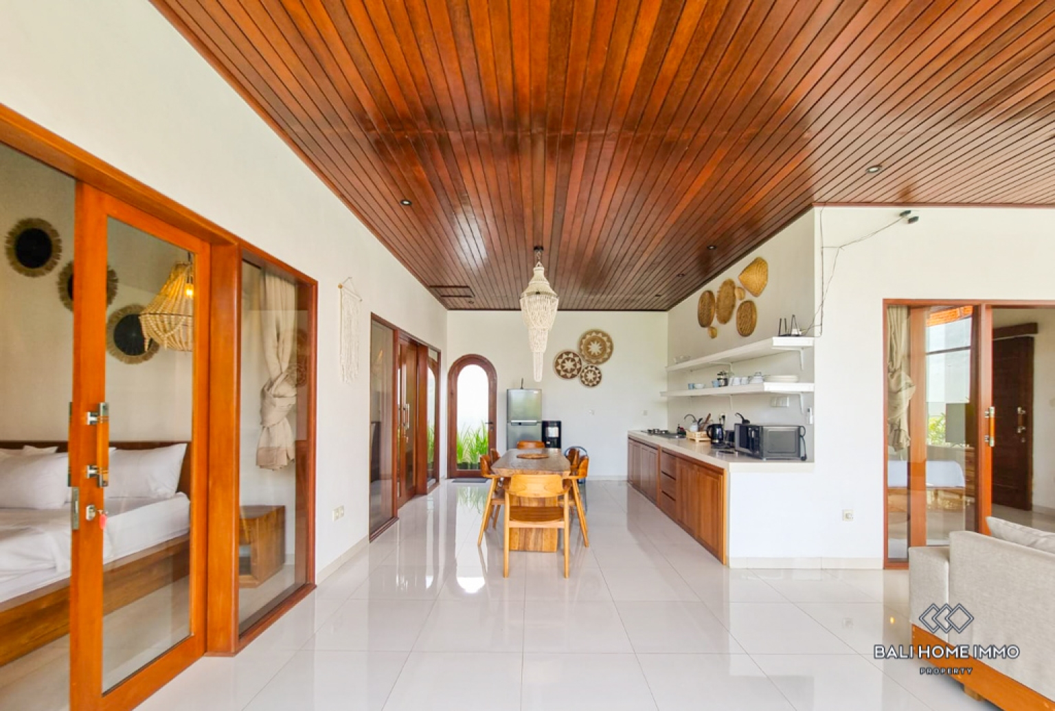 Charming 3 Bedroom Villa for Yearly Rental in Bali Cemagi Seseh Beachside — image 5