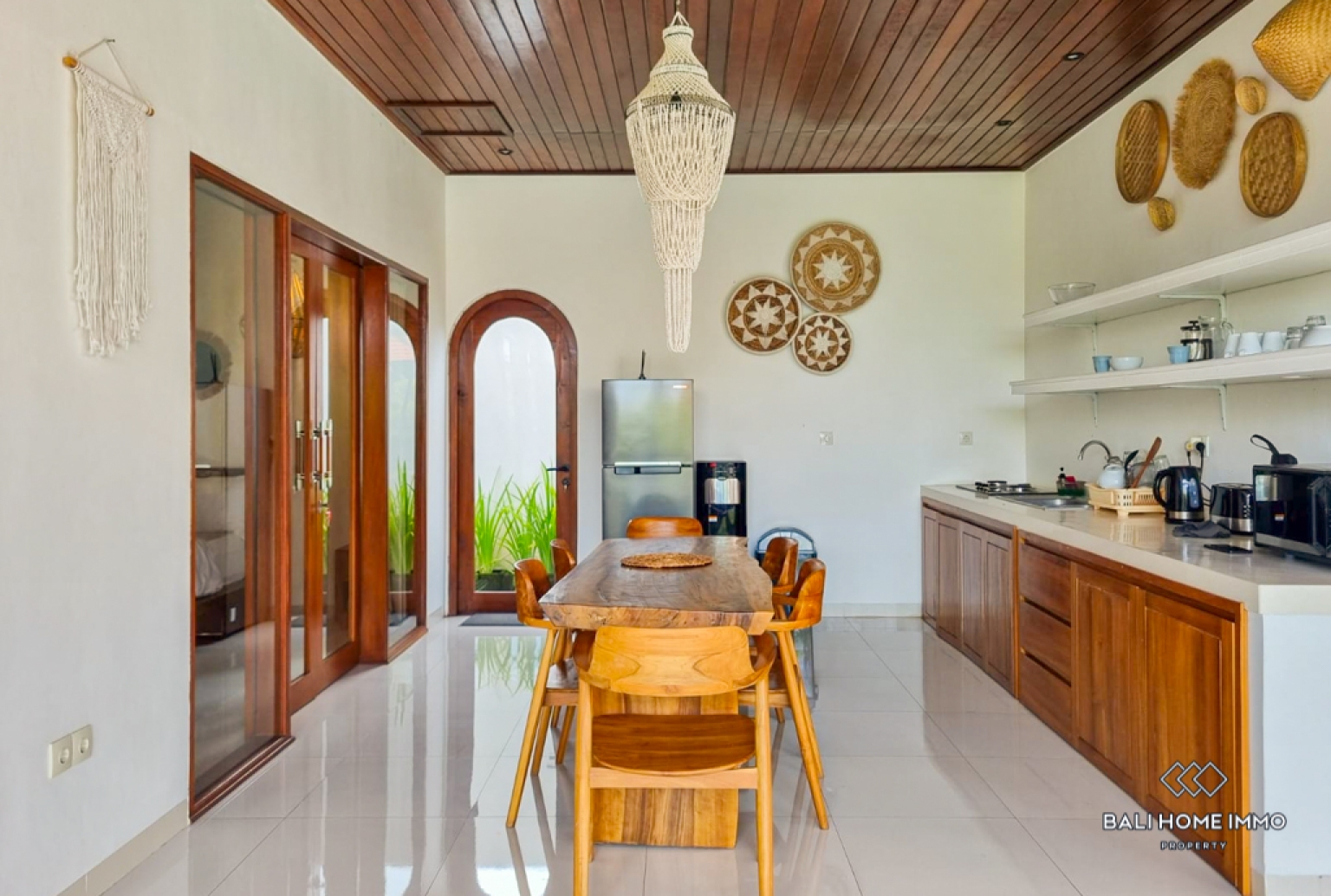 Charming 3 Bedroom Villa for Yearly Rental in Bali Cemagi Seseh Beachside — image 8