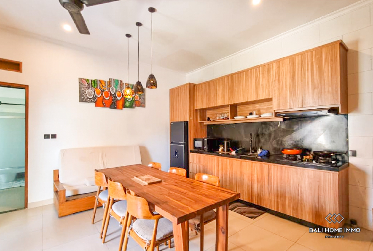 Charming 3 Bedroom Villa for Yearly Rental in Bali Kerobokan — image 3