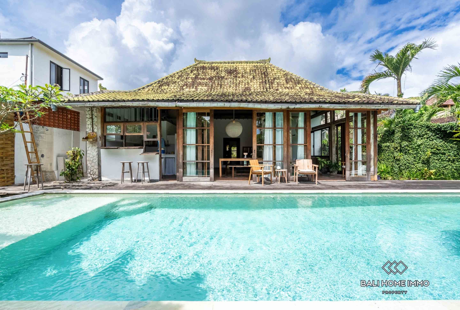 Charming Limasan Style 3 Bedroom Villa for Rental in Bali Umalas