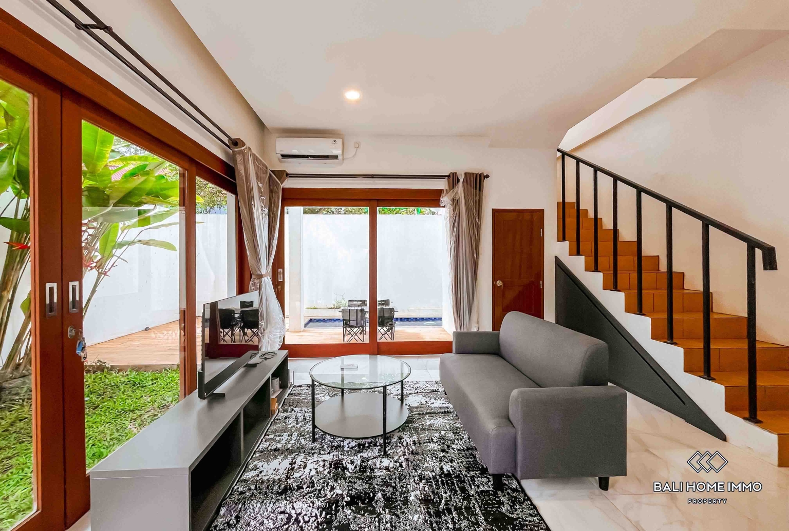 COZY 2 BEDROOMS VILLA FOR YEARLY & MONTHLY RENTAL IN BALI - UNGASAN — image 2